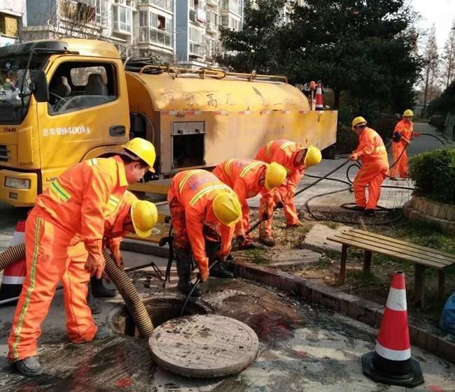 鹿寨市政管道清淤