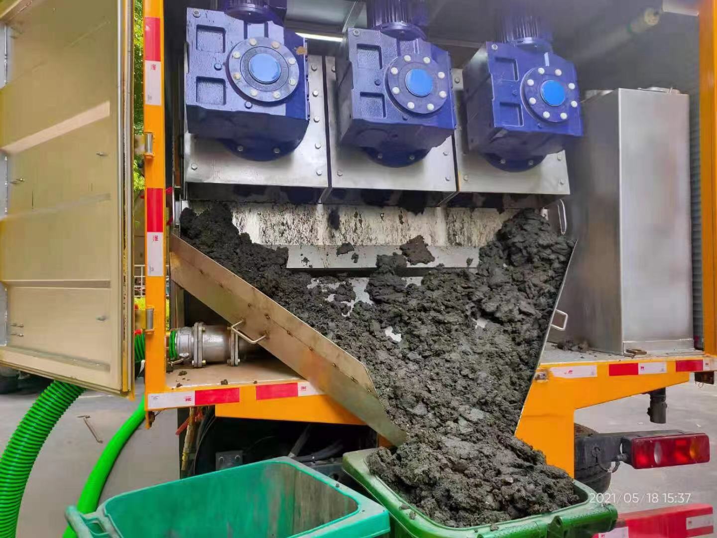 鹿寨化粪池清掏城市维护站-泥浆净化干湿分离处理